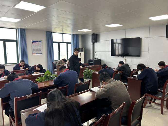 建材公司、檢測公司聯合開展管理人員業務提升考試